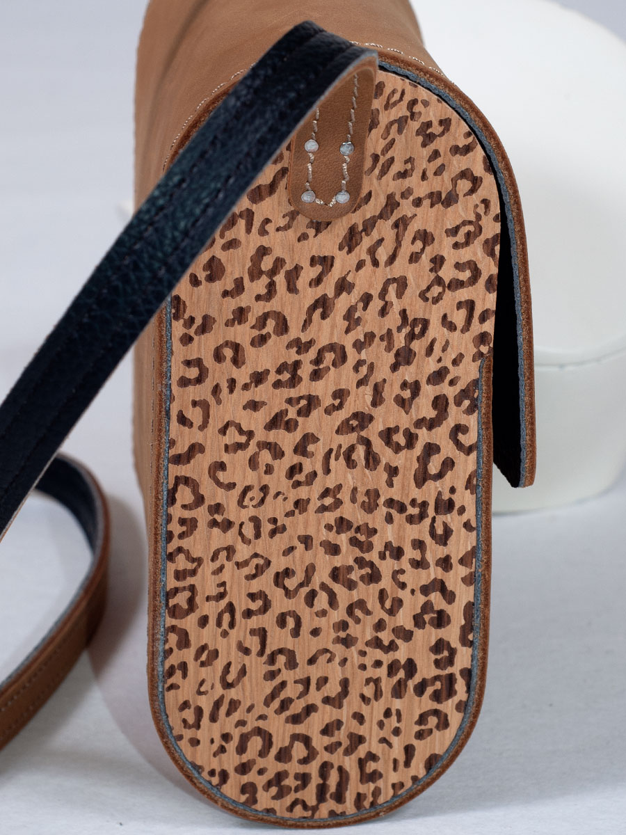 Werner Trachten Ledertasche Leo Print, Holz #3