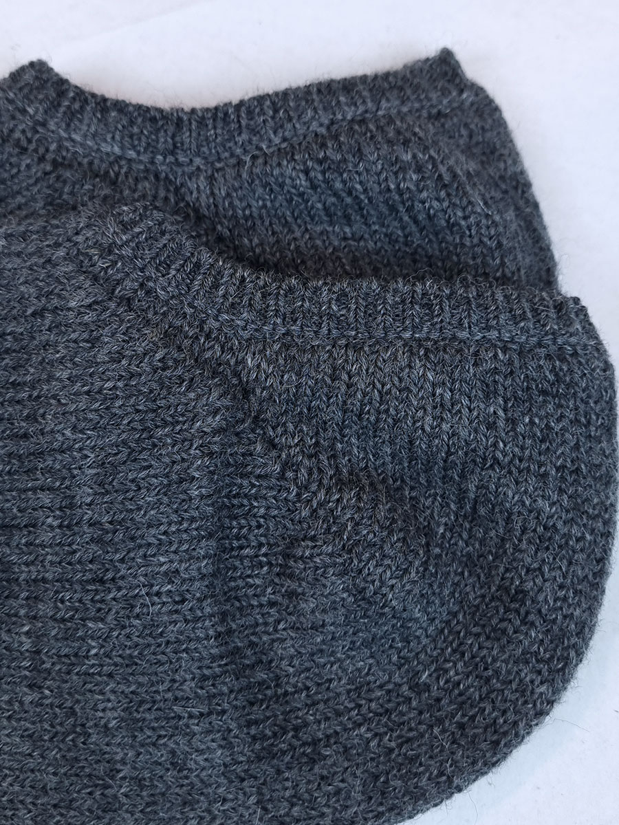 Gottseidank Loferl Badersee, asphalt-carbonblau mit Socken #6