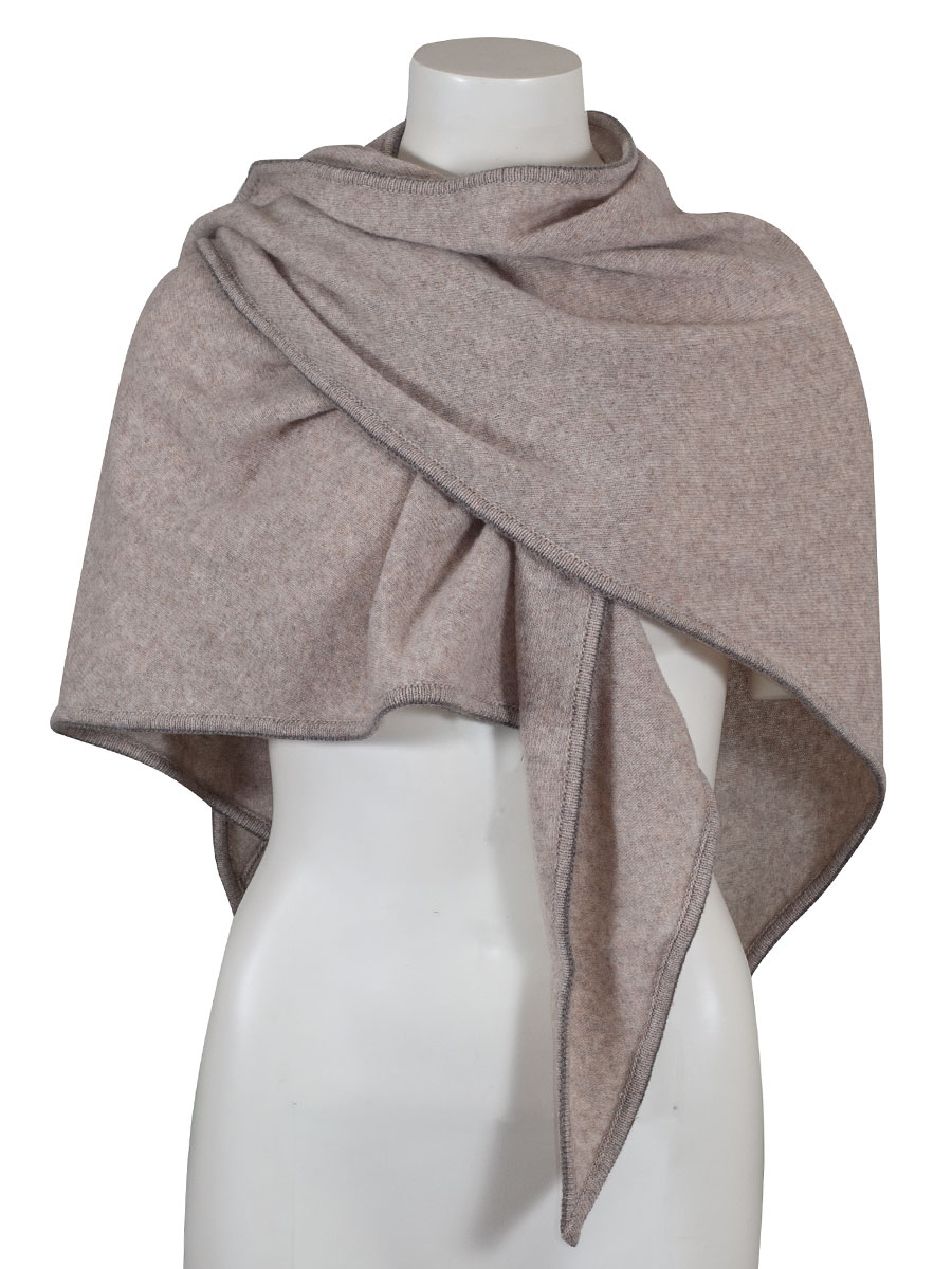 Stapf Wolltuch Bibi, beige, kuschlig, dreieckig #1