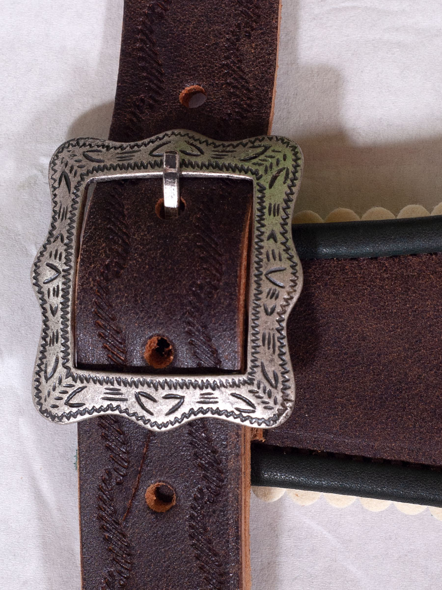 Töpfer Stegträger dunkelbraun, weiße Stickerei #3