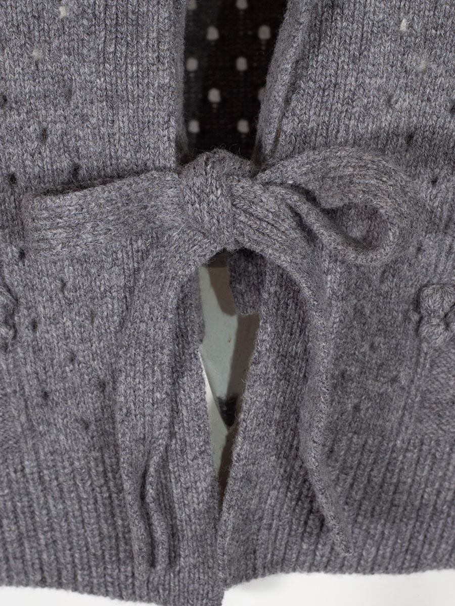 fei scho schee Strickjacke, midgrey, Lochmuster, Schleifen #3