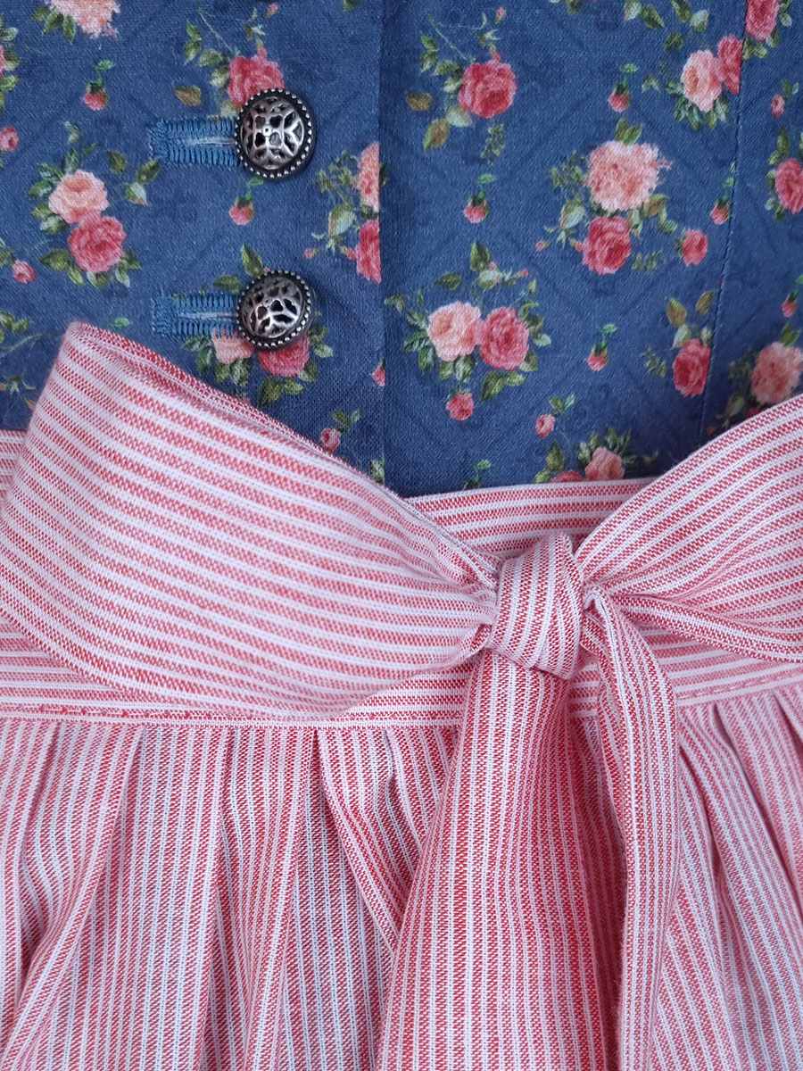 Berwin & Wolff Dirndl, blau, Rosenmuster, 70lg #4