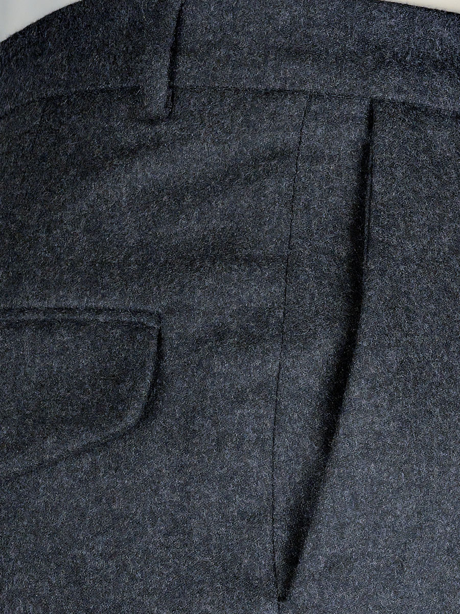 Gottseidank Herrenhose Veith, lakritz #4