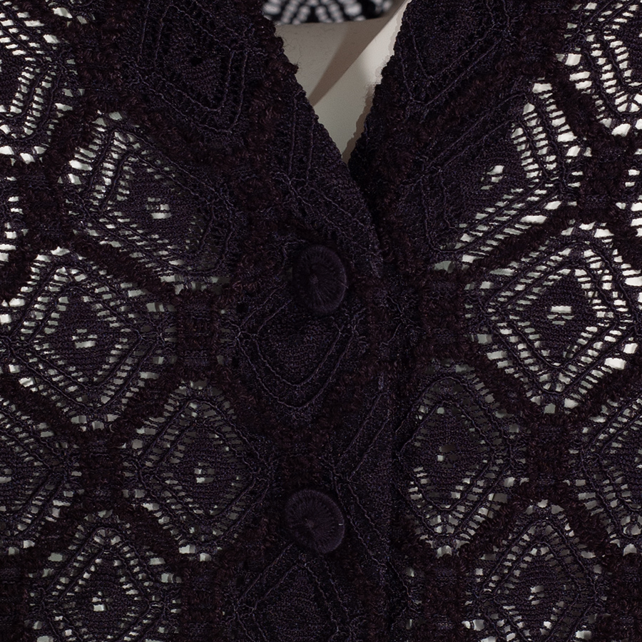 Waldorff Spitzen-Dirndlbluse Daniela, schwarz, 3/4-Arm, V-Ausschnitt #3