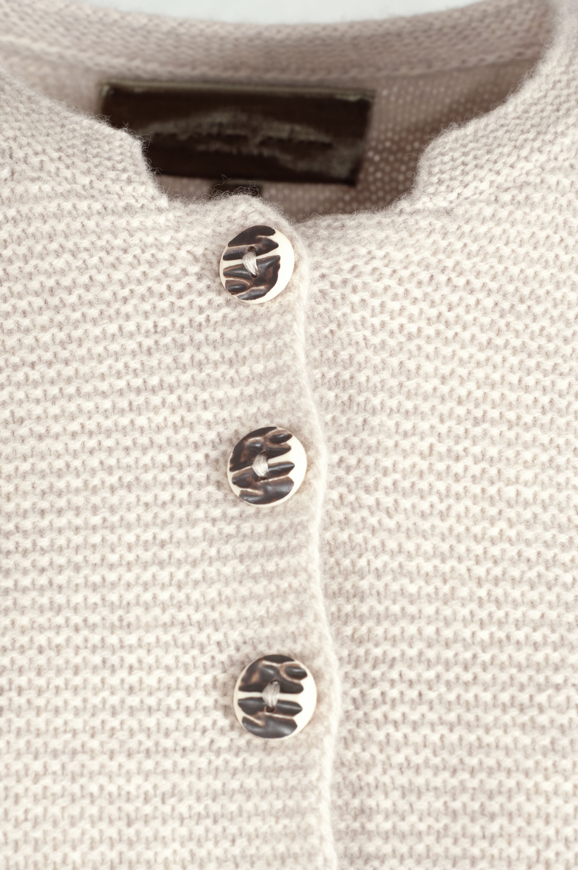 fei scho schee Strickjacke, barley, dunkle Einfassung, kurz #2