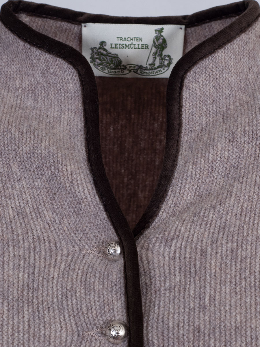 Astrifa Strickjacke Bairach, lehmfarben mit Samteinfassung, Kelchkragen #4