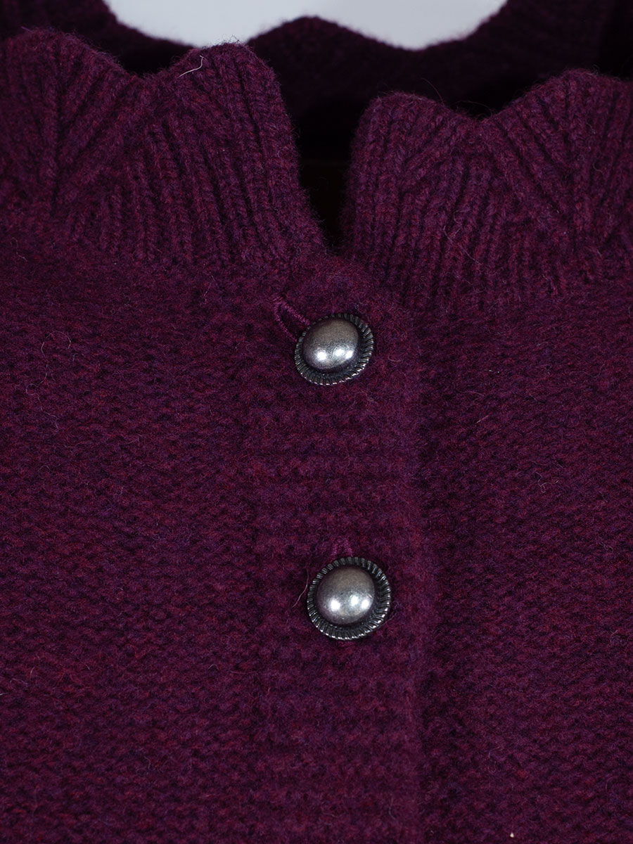 fei scho schee Strickjacke, loganberry, weite Puffarme #2