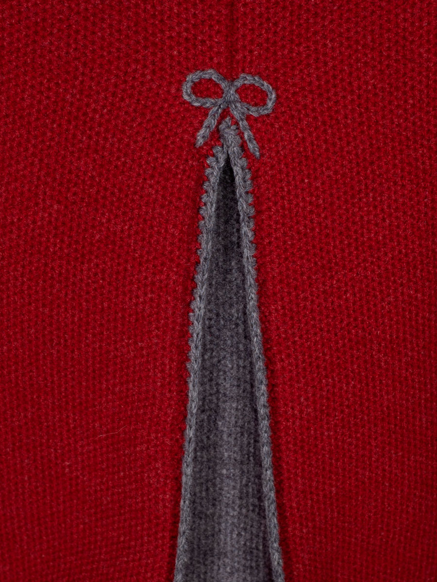 Astrifa Bischofswiesen Strickjacke, kaminrot-grau, Rückenfalte #3