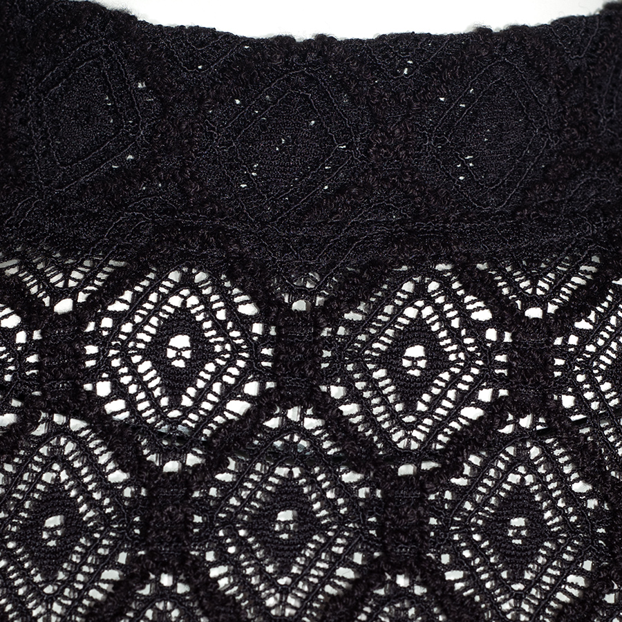 Waldorff Spitzen-Dirndlbluse Walli, schwarz, Langarm, hochgeschlossen #3