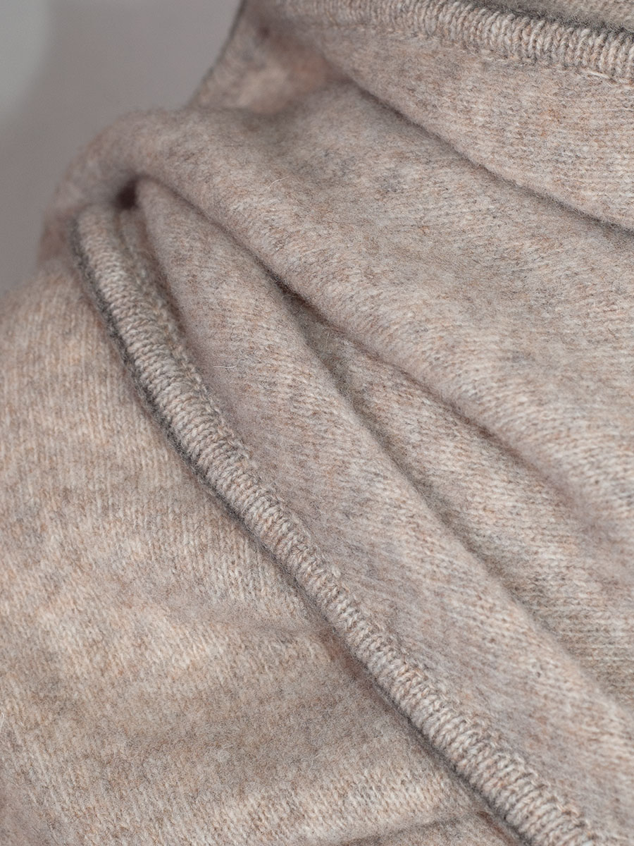 Stapf Wolltuch Bibi, beige, kuschlig, dreieckig #4