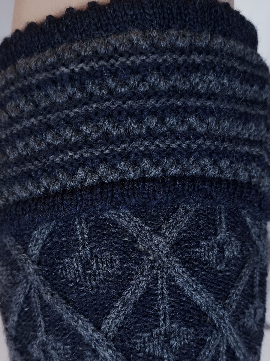 Gottseidank Loferl Badersee, asphalt-carbonblau mit Socken #3
