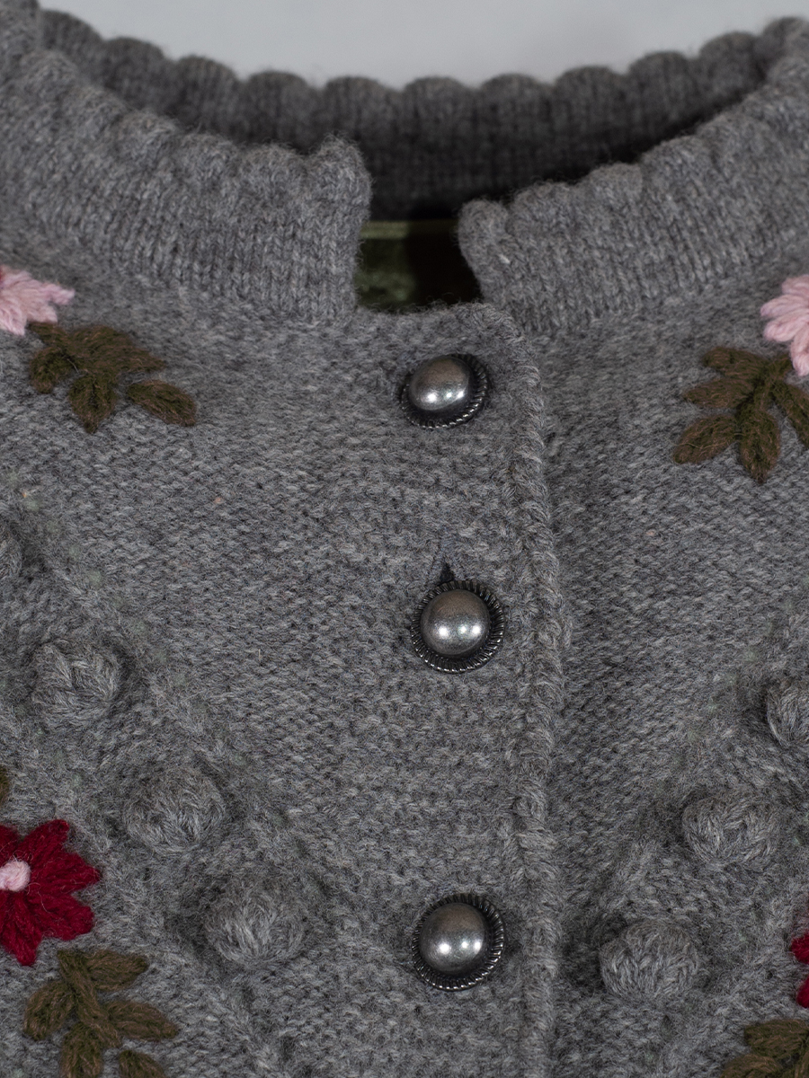 fei scho schee Strickjacke midgrey, Blumenstick, Noppenmuster #4