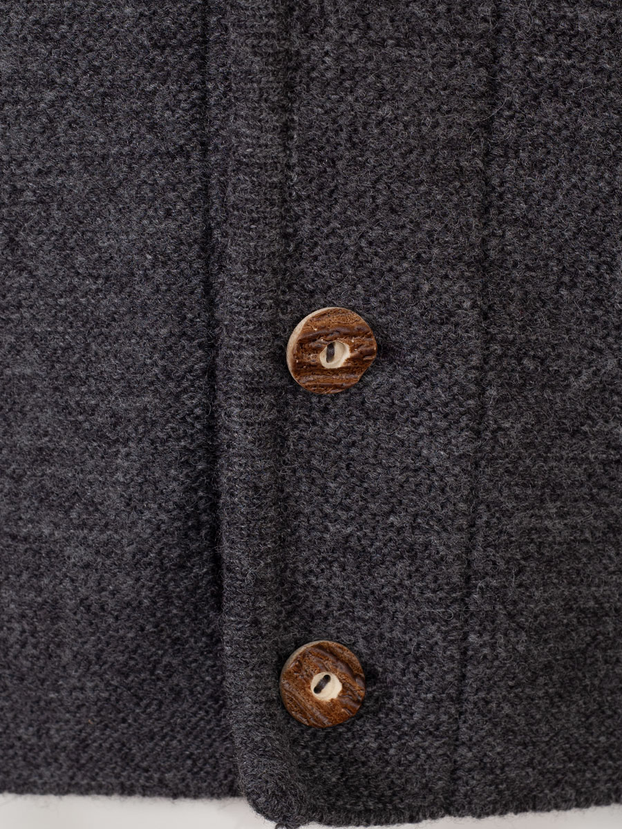 Huber Strickjacke Gerhard, anthrazit, Hirschhornknöpfe #5