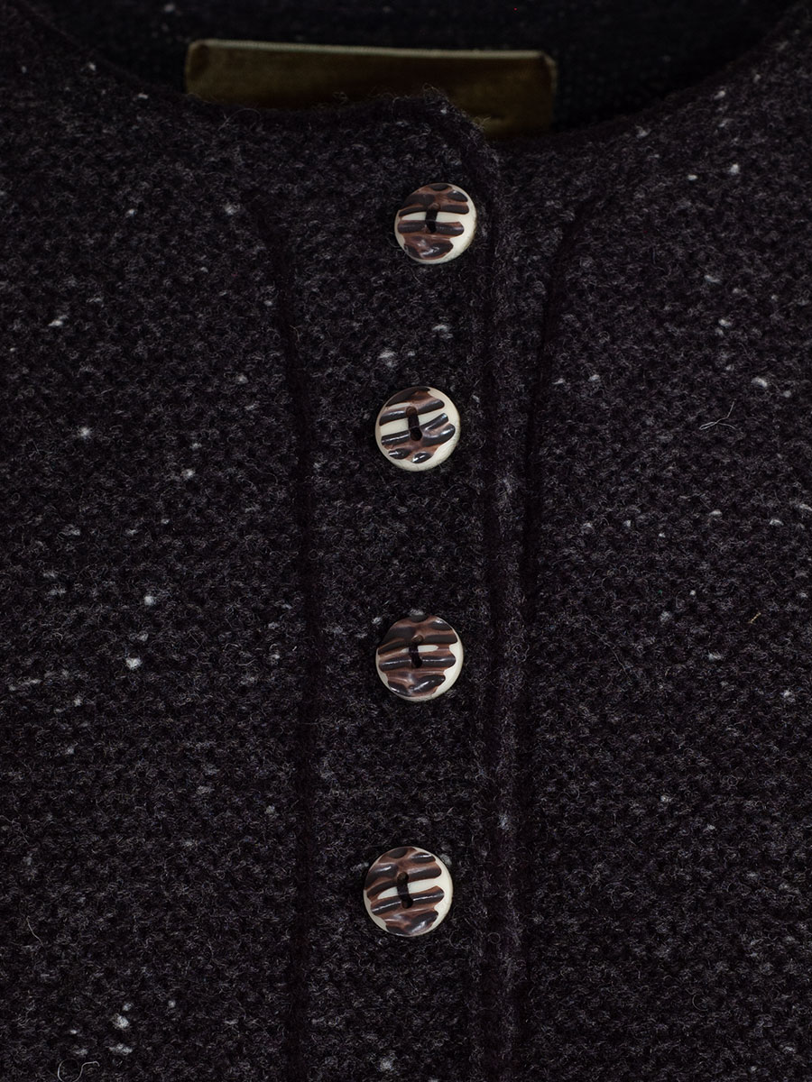 fei scho schee Strickjacke, anthrazit, Einfassung in schwarz, kurz #3