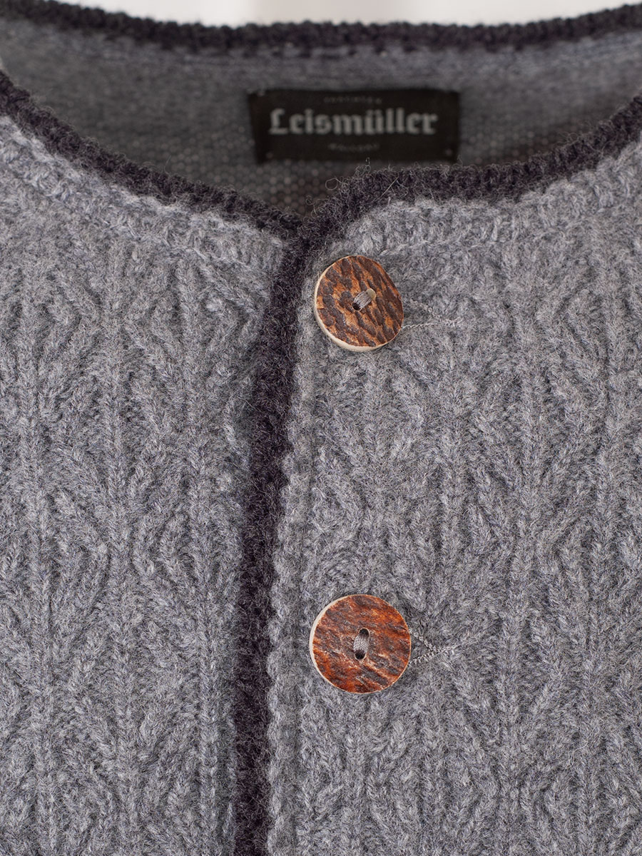hausg'macht Strickjanker Fridolin grau, Rautenmuster, Hirschhornknöpfe #5