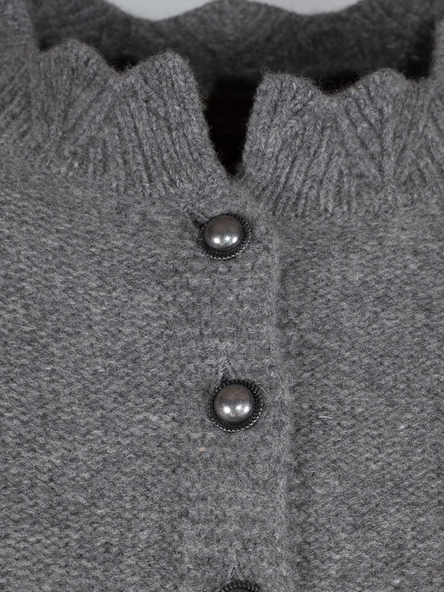 fei scho schee Strickjacke, midgrey, weite Puffarme #2