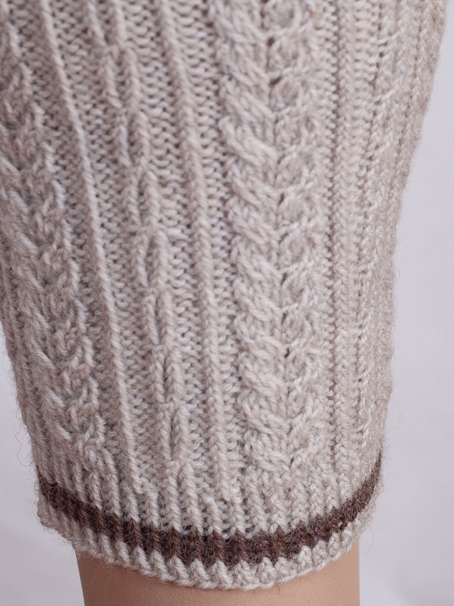hausg'macht Loferl, beige-mittelgrau, Strick, handgestrickt #4