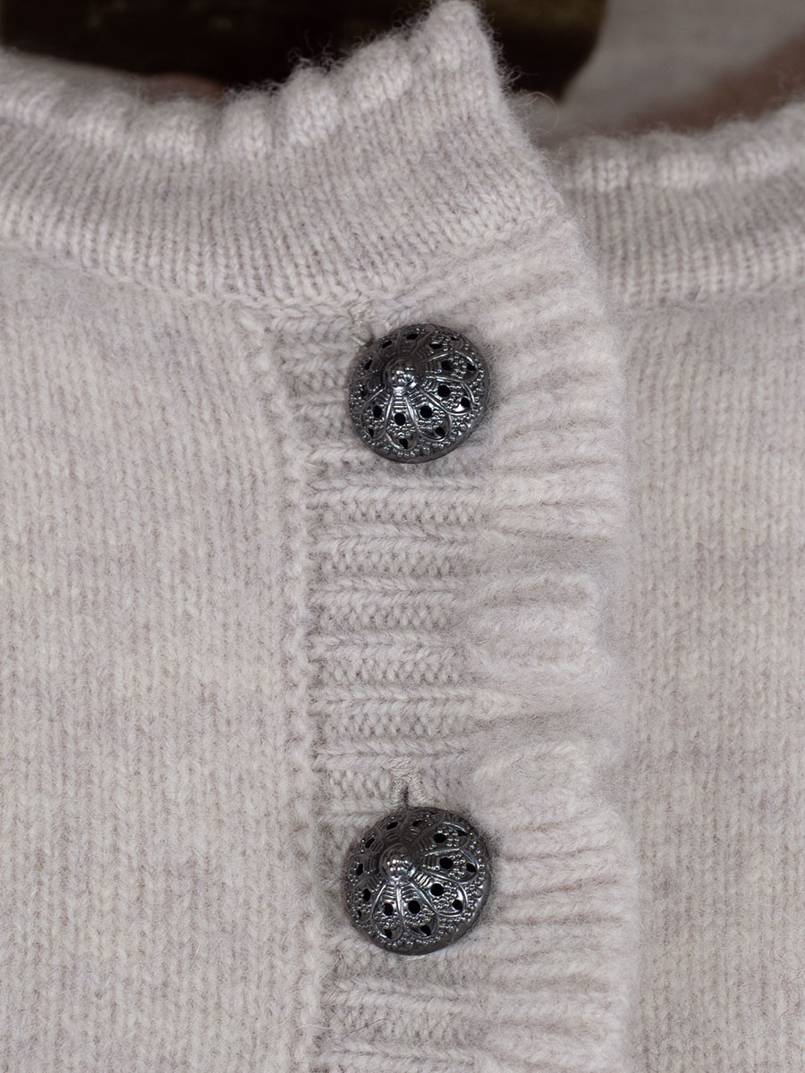 fei scho schee Strickjacke, barley, Rüschenbund #2