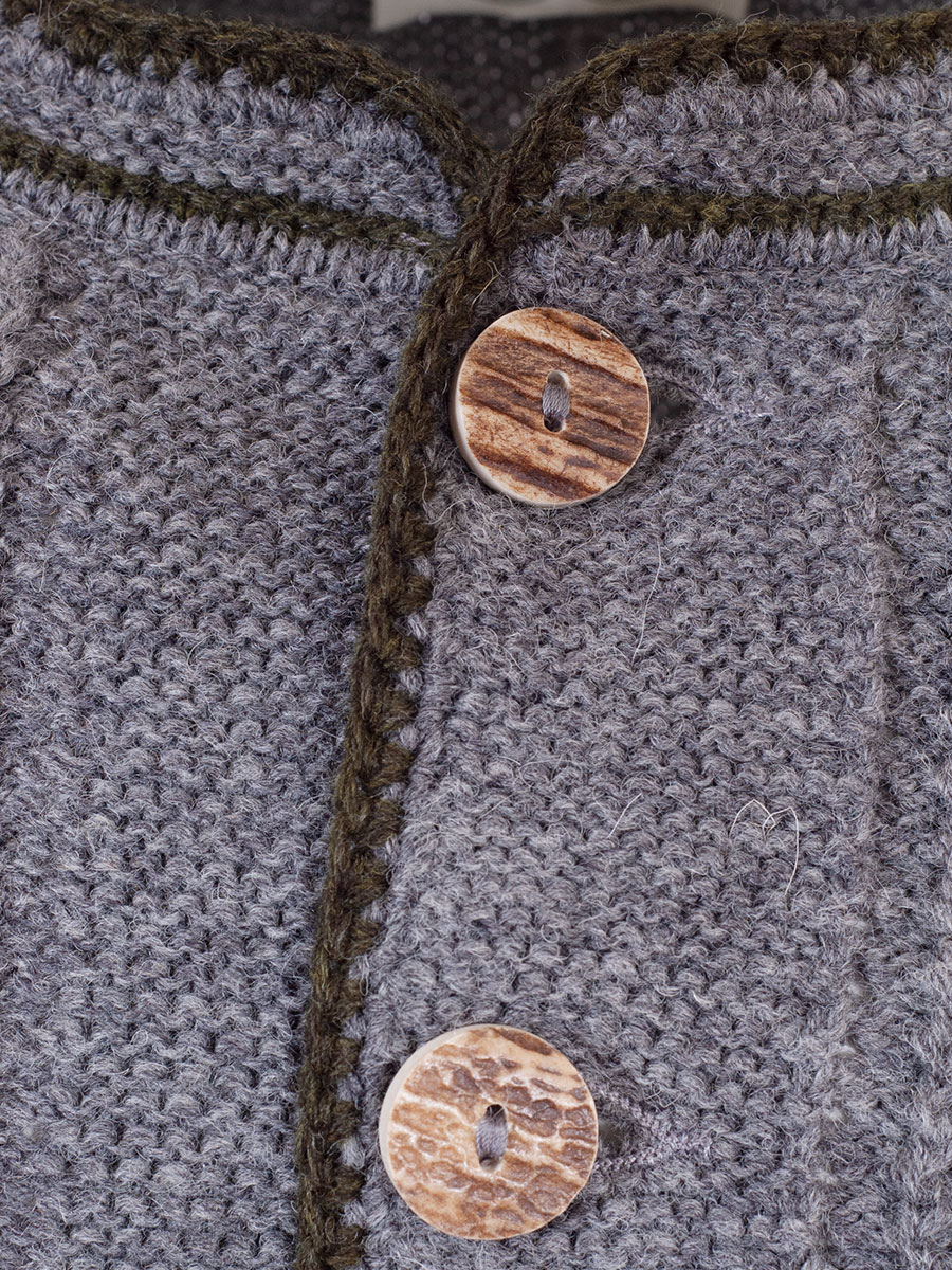 Strickjacke Dominik, hellgrau, grüne Einfassung #4